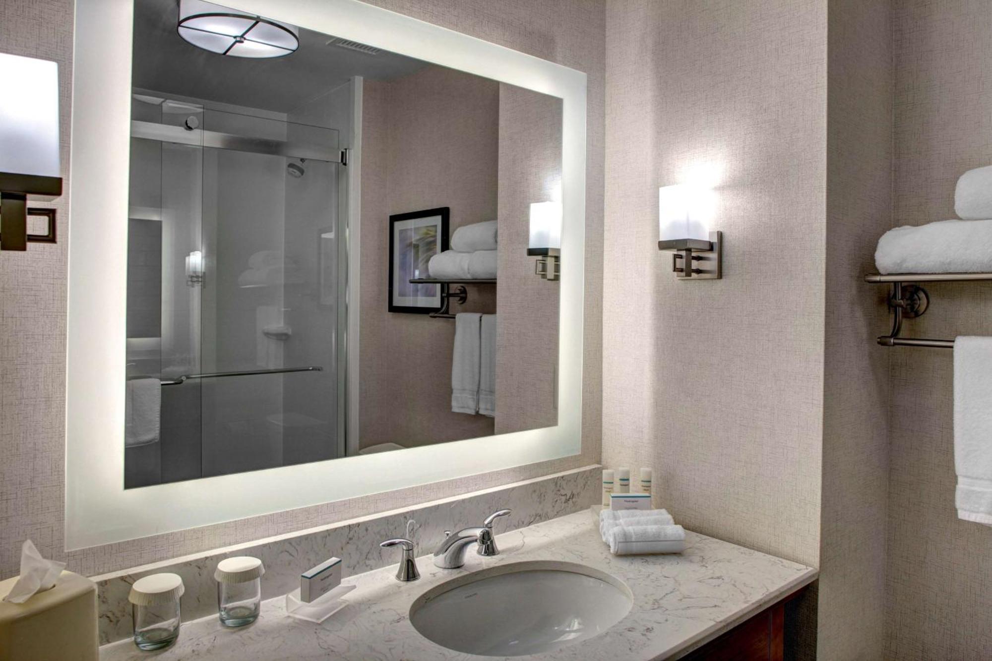 Homewood Suites By Hilton Richmond-Downtown Kültér fotó